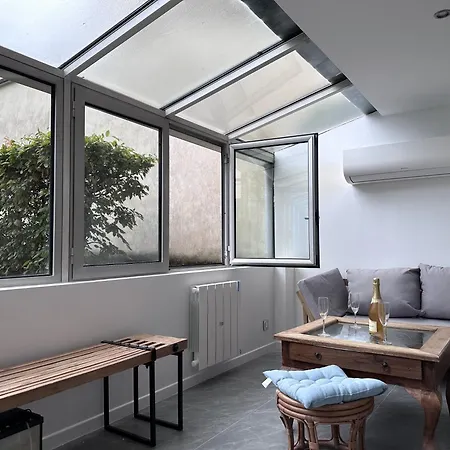 Apartment Expo Cosy Appt T5 Avec Jardin
